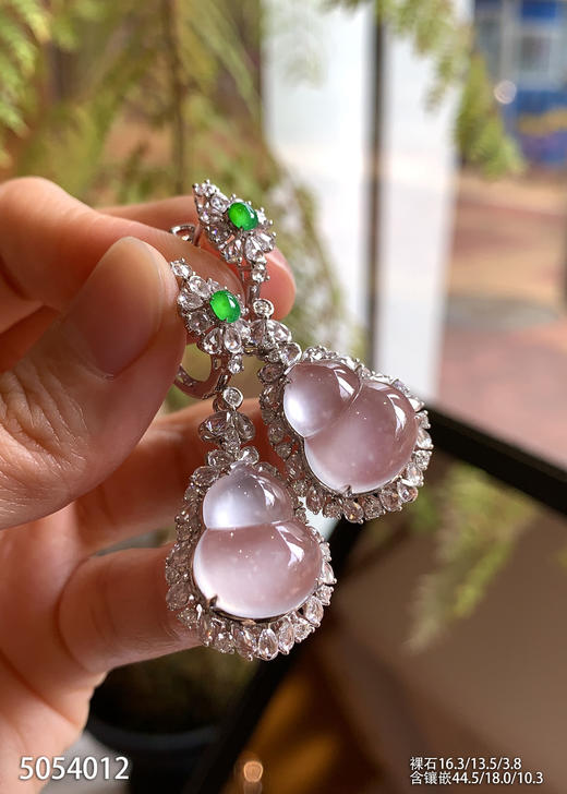 5054012，葫芦耳坠。具体价格微信咨询 商品图3
