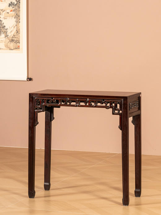 清代  红木独板透雕拐子纹小条桌 商品图4