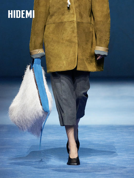 HIDEMI 进口羊毛显瘦喇叭百搭秋新款休闲裤直筒设计感6.5分裤子女 商品图1