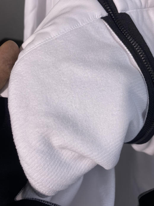 全新T IT春秋外套M码秒杀只要249元 商品图2