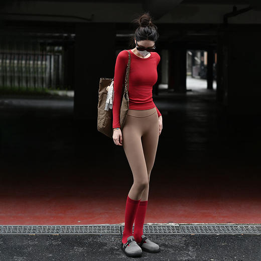 Beemen新款秋冬瑜伽服女 侧腰3D修身纹理更有型 长袖圆领健身衣 跑步普拉提训练舒适上衣 商品图3