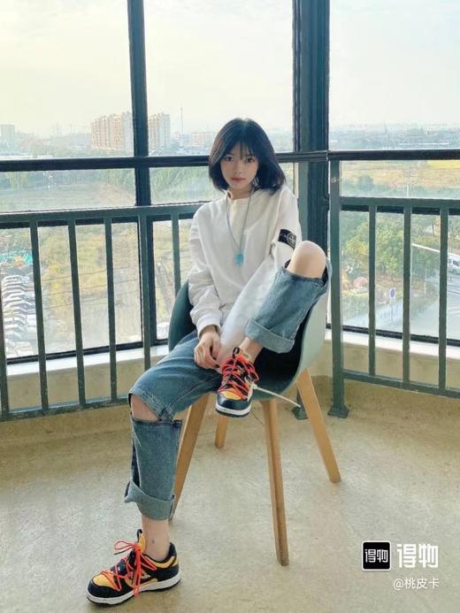 D122158徽章内搭加绒加厚银狐绒圆领卫衣情侣款 商品图7