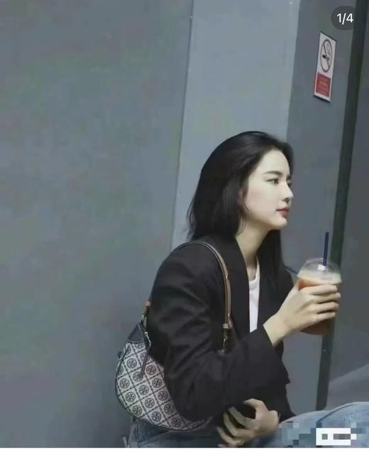 D122160提花可调节肩带可单肩可斜挎新月包 商品图3