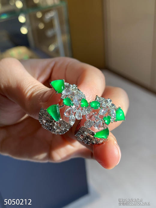 5050212，随形耳钉。具体价格微信咨询 商品图5