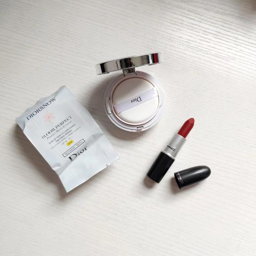 D122178一套在手满足日常需求！雪晶灵气垫+口红两件套 商品图4