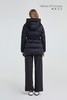 气质收腰连帽羽绒服 商品缩略图9