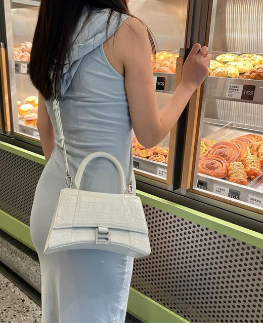 BALENCIAGA Hourglass 白色 鳄鱼压纹牛皮 S 沙漏包 银扣 商品图3