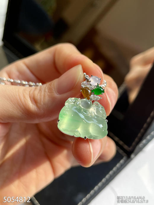 5054812，马上有钱吊坠。具体价格微信咨询 商品图0