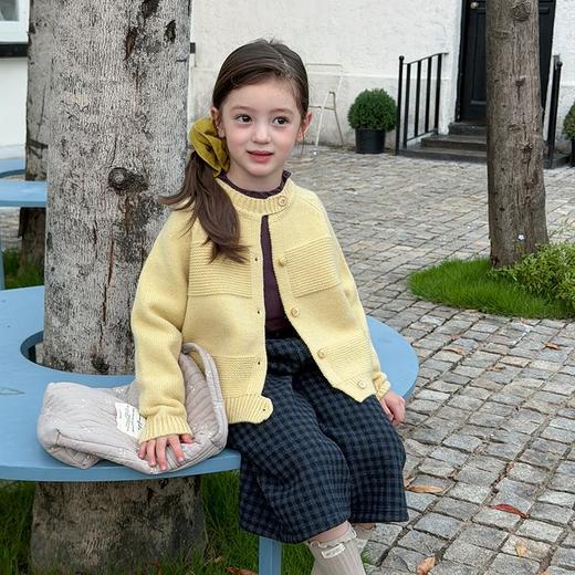 艾摩贝贝女童温柔慵懒风毛衣设计感不对称纽扣针织开衫外套上衣 商品图3