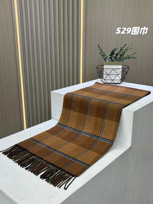 D122129情侣款可双面佩戴保暖舒适亲肤羊绒围巾 商品图1