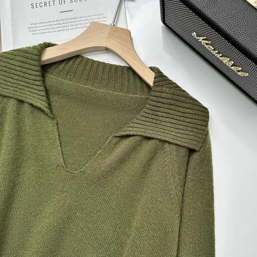 克什米尔绿V领毛衣，Polo领+V字挖空的组合，显高显瘦，温柔又慵懒气质 商品图1