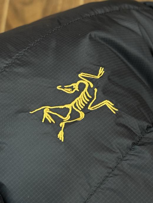 直发【80鹅绒】是鹅绒 特价，化骨鸟家 R 男款鹅绒羽绒服 商品图5