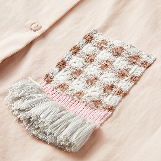 谜底大廓形衬衣长袖2026春季新品短截式趣味百搭衬衫女261MC0072 商品图3