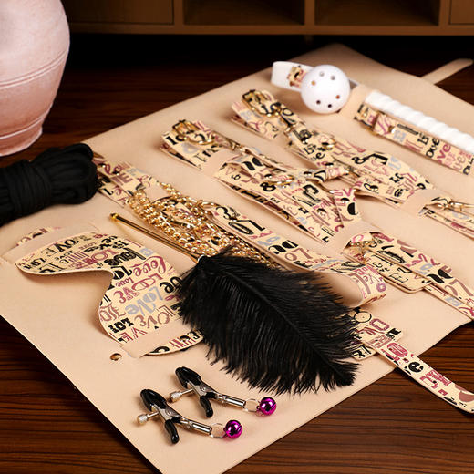 【情趣用品】谜姬 SM字母卷包套组 捆绑束缚 商品图2