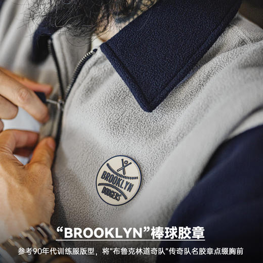 马登工装美式摇粒绒半开襟卫衣学院风polo领撞色套头保暖外套男春 商品图2