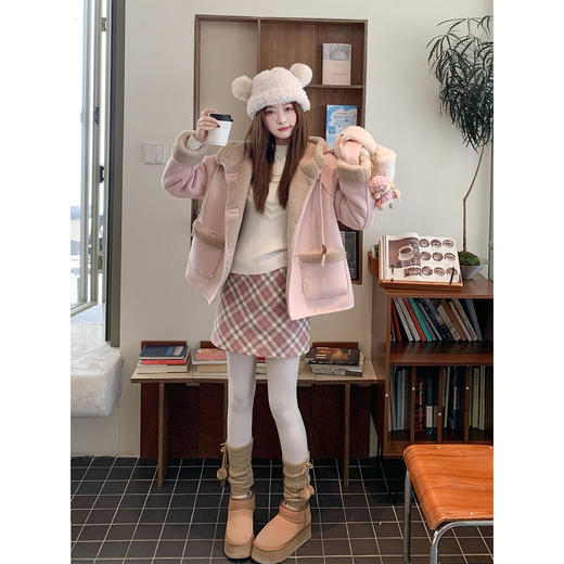 <曾小咸推荐>现货秒杀 ！微信超特价！麂皮内里羊羔毛外套 日常319.99 立减170 秒杀149.99！！ 商品图4