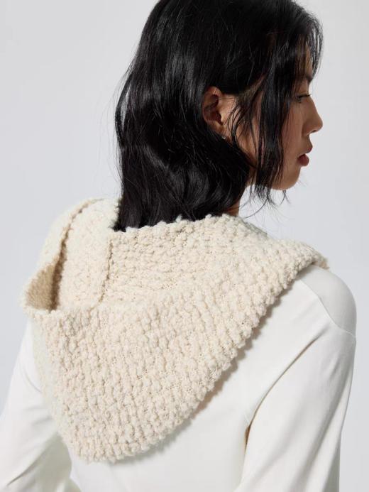 Simple Project/A25276/“羔羊”肌理连帽围巾 商品图4