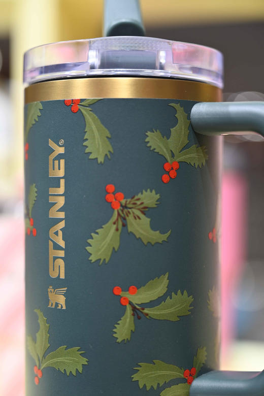 STANLEY 高颜值时尚巨无霸吸管杯居家保温水杯子 圣诞心意礼 商品图5