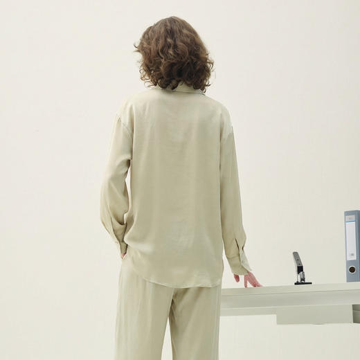 谜底通勤风衬衫长袖2026春季新品宽松H型简约松弛衬衣女265MC5001 商品图2