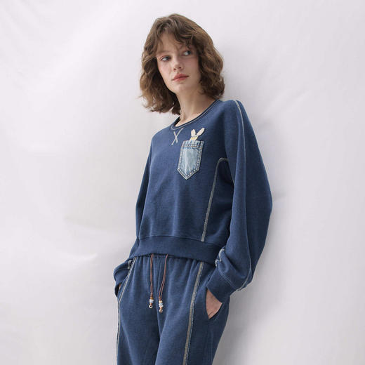 谜底圆领卫衣长袖2026春季新品撞色兔子章仔慵懒舒适女261MV0073 商品图1