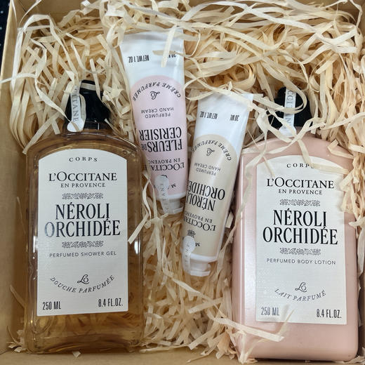 欧舒丹套装（沐浴啫喱250ml+美肤乳250ml+护手霜30ml*2） 商品图0