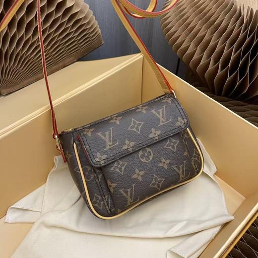 驴家 中古 老花 豆腐包（JPH） 商品图0