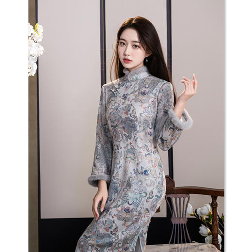 GX复古国风新中式长款麂皮绒加绒旗袍2025冬季新款日常可穿长袖旗袍 商品图1