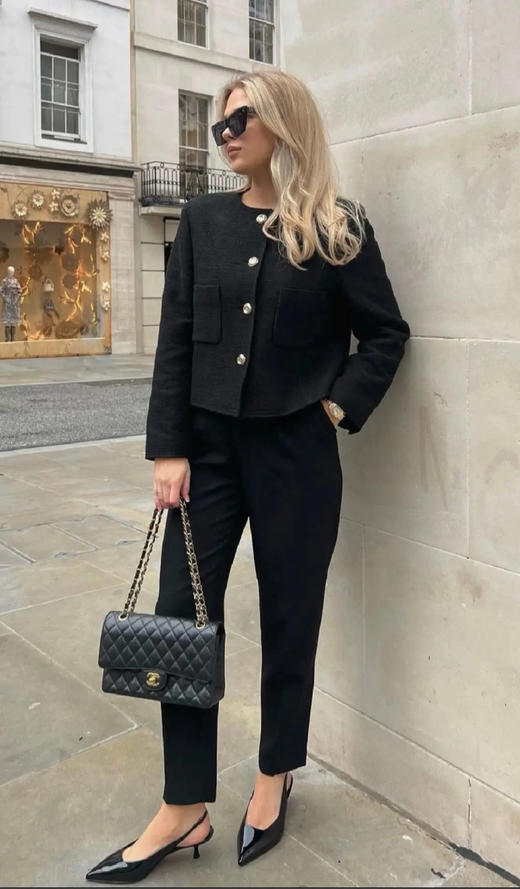 Chanel CF 中号 牛皮 黑金 单肩包 商品图3