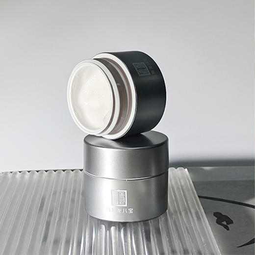 28天焕现匀净发光肌 ！『马应龙八宝焕白淡斑精华霜』美白特证 淡斑褪印 多维焕白 肤色白透亮 商品图1