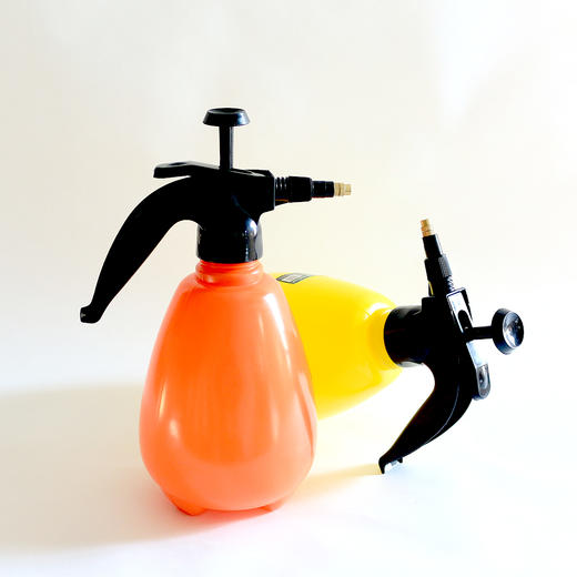 加厚气压式喷水壶 商品图4