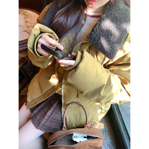 <曾小咸推荐>现货秒杀 ！微信超特价！高级感毛领羽绒服外套 日常729.99 立减400 秒杀329.99！！ 商品图2