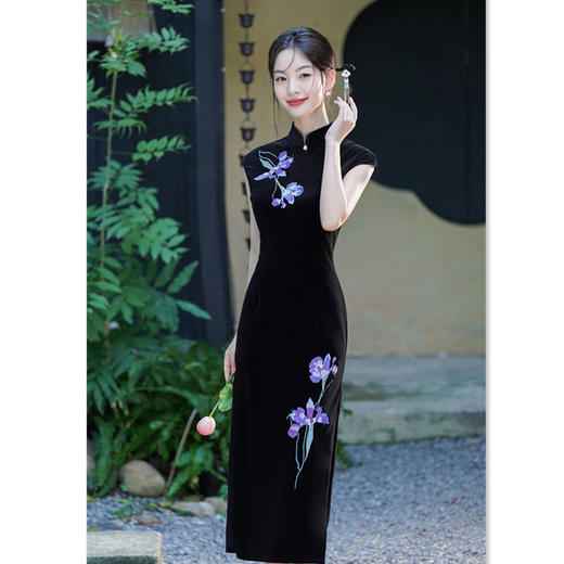 GX丝绒绣花长款无袖旗袍2025秋季新款修身时尚港风日常旗袍裙 商品图2