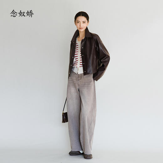 【商场同款】CNF5B70 “ C位皮衣 ”  细腻皮质括感与质感 截短廓形 打造黄金比例 外套 商品图3