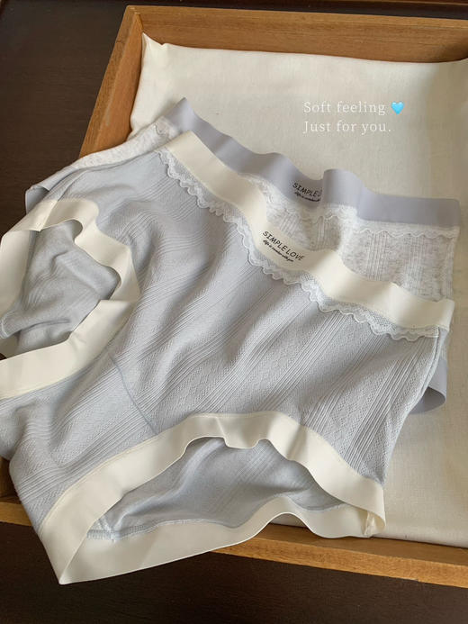 送羊羔毛包！还随机赠送口红/护手霜/发饰~10条装内裤盲盒高品质三角裤 舒适中高腰温柔治愈不挑款 商品图6