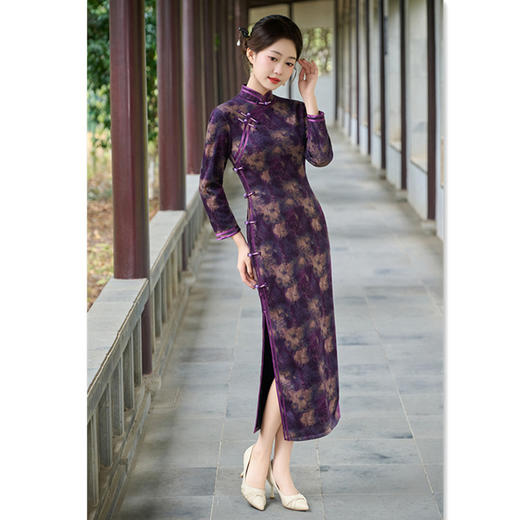 GX复古中国风貂绒复合超柔长款旗袍2025冬季新款长袖旗袍 商品图3