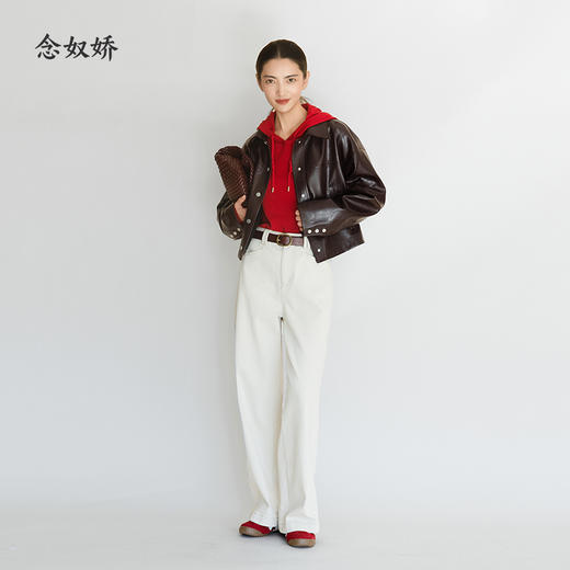 【商场同款】CNF5B70 “ C位皮衣 ”  细腻皮质括感与质感 截短廓形 打造黄金比例 外套 商品图4