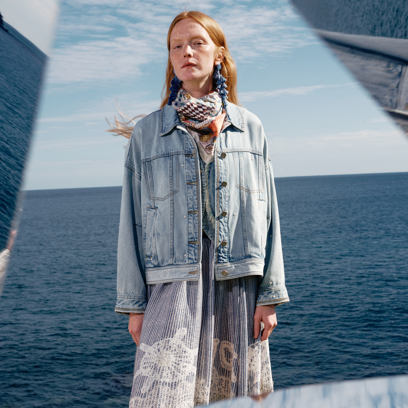 谜底大廓形牛仔外套长袖2026年春季新品柔软舒适圆点女261MW0060