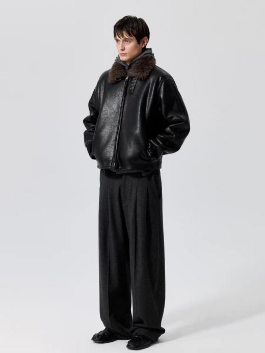 Simple Project/Y25241/皮毛一体翻领修身短夹克 商品图4