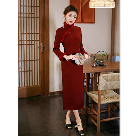 GX2025红旗袍冬款敬酒服新娘结婚订婚新中式高级感长袖加绒加厚旗袍 商品图0