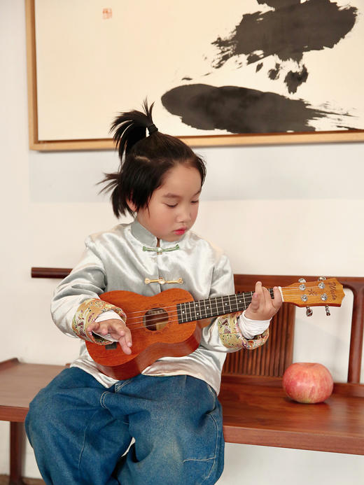 【预售】盛唐牡丹  Kids蓝灰色马跃新春双穿外套&PeaceBio面霜&身体乳东方境礼盒 商品图0