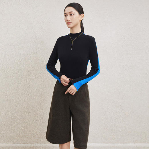「自」全新升级【铂金会员257/天猫339/差价82】(22041)洛诗琳法式双色拼色半高领打底衫2025秋冬修身显瘦针织上衣 商品图0