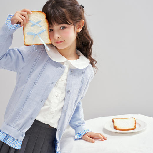 笛莎Deesha 2026春季女童气质假两件拼接绞花针织开衫 商品图2