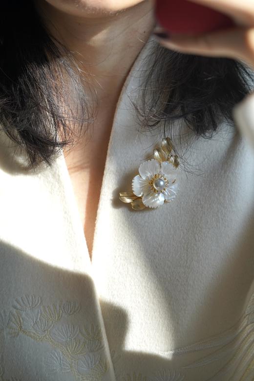 金梅花胸针（单款） 商品图4