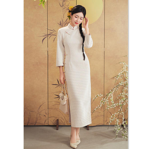 GX复古中国风貂绒细织长款格子少女款旗袍2025冬季新款改良显瘦旗袍 商品图3