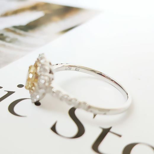 【天然正品】AU750白金简约时尚水滴型0.30克拉钻石戒指13号（皆取最大值） 101225TJ19 商品图6