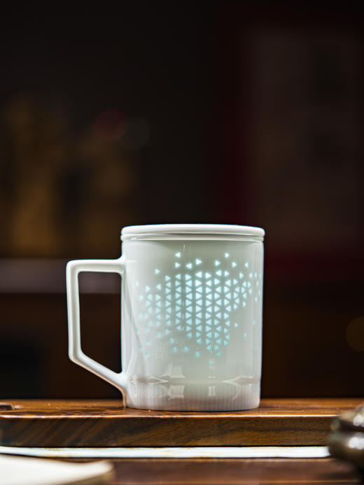 新品 富玉 | 景德镇陶瓷星韵茶漏杯带盖水杯 商品图0