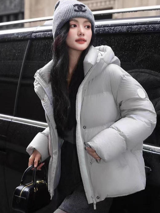 【甄选优质好面料❗️防水防泼无畏寒风】雪山抗寒白鸭绒羽绒服女短款小个子百搭加厚时尚学生新款潮牌外套。jb 商品图4