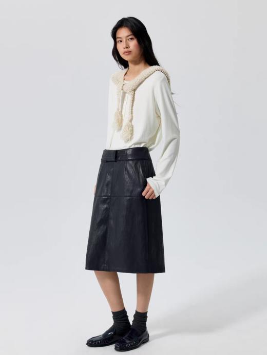 Simple Project/A25276/“羔羊”肌理连帽围巾 商品图2