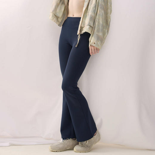 谜底瑜伽裤九分裤2026春季新品高弹力保暖高腰喇叭裤女261MK0068 商品图1