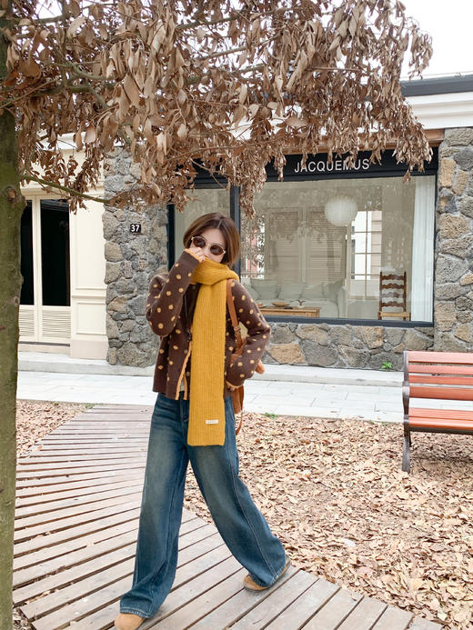 <曾小咸推荐>现货秒杀 ！微信超特价！复古波点毛衣开衫 日常209.99 立减120 秒杀89.99！！ 商品图9